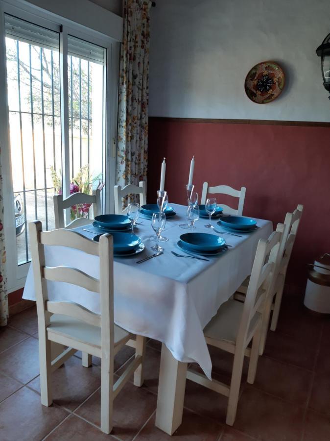 קוניל דה לה פרונטרה Chalet La Huerta Con Piscina Y Wifi מראה חיצוני תמונה