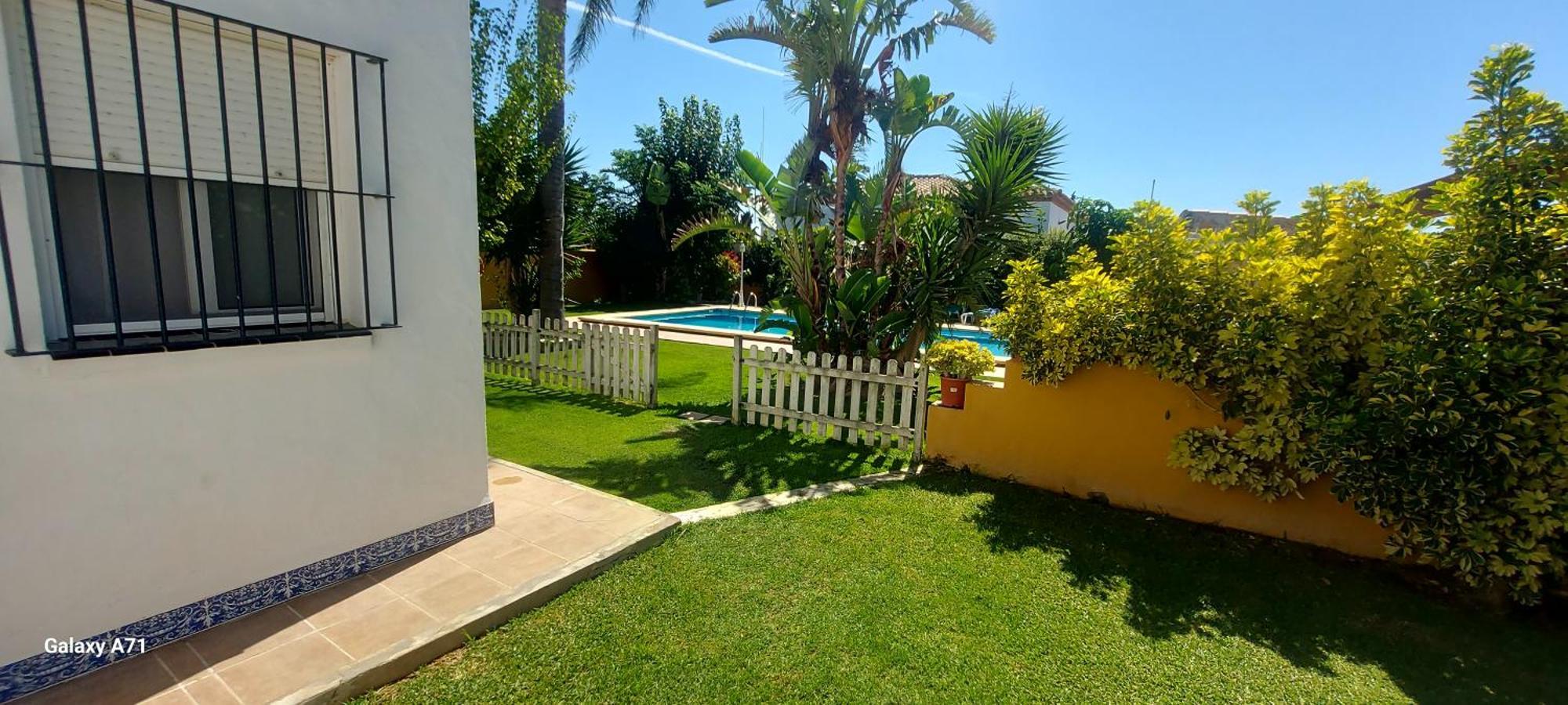קוניל דה לה פרונטרה Chalet La Huerta Con Piscina Y Wifi מראה חיצוני תמונה