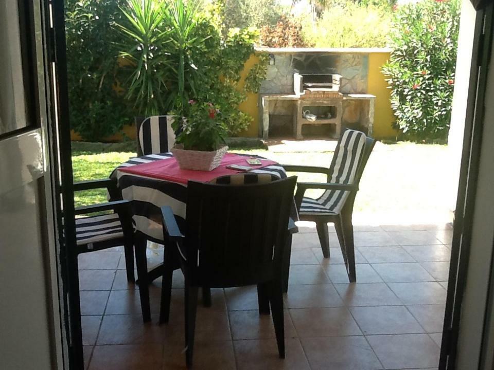 קוניל דה לה פרונטרה Chalet La Huerta Con Piscina Y Wifi מראה חיצוני תמונה